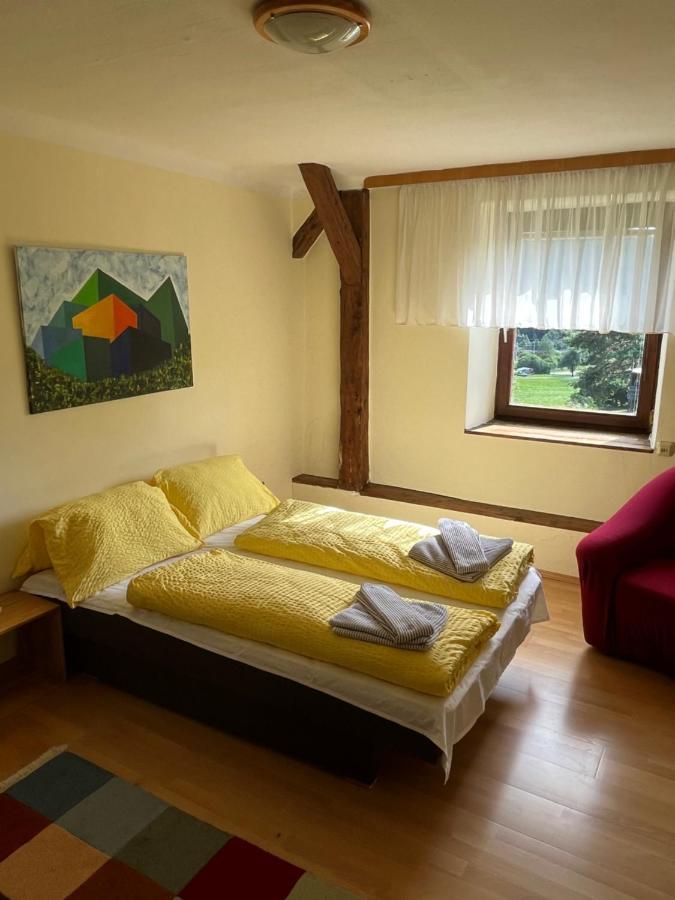 Privatzimmer Familie Pair/Schmoll Spital am Semmering Quarto foto